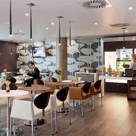 Novotel Suites Malaga Centro 